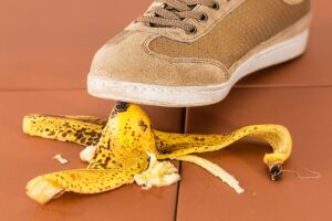 足が疲れにくい靴の選び方はどのようにすれば良いですか？