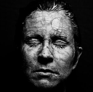 足の指の間の乾燥を防ぐための効果的な方法は？