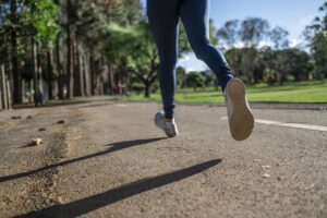 運動不足のOLが気になる足の臭い対策は？