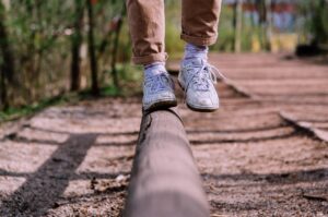 靴が脱げる理由と人気の対策方法は？